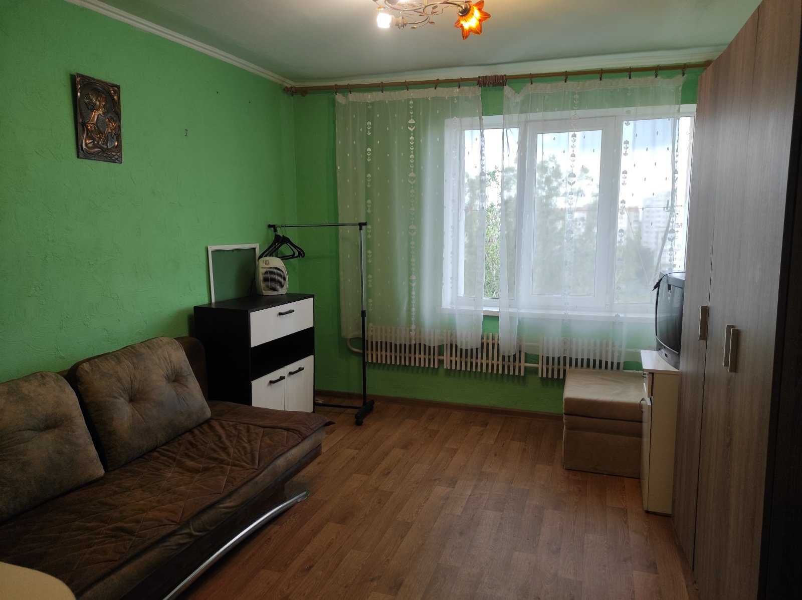 39094 продаж Кімната Південно-Західний  Вулиця Тернопільська