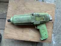 Гайковерт ручной пневматический ИП-3127
