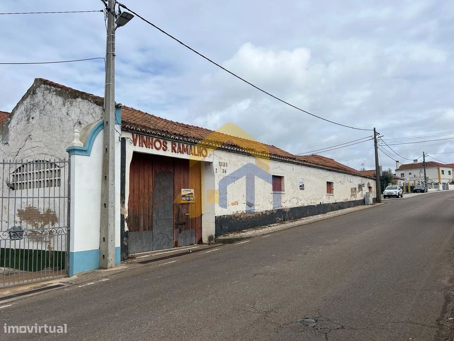 Emblemática Adega Vinhos Ramalho em Estremoz