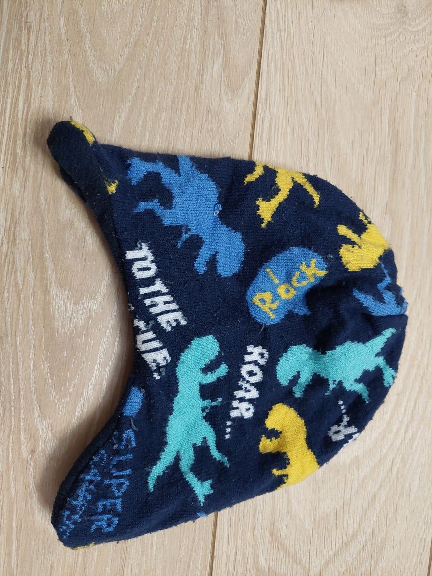 Czapka dziecięca z donozaurami