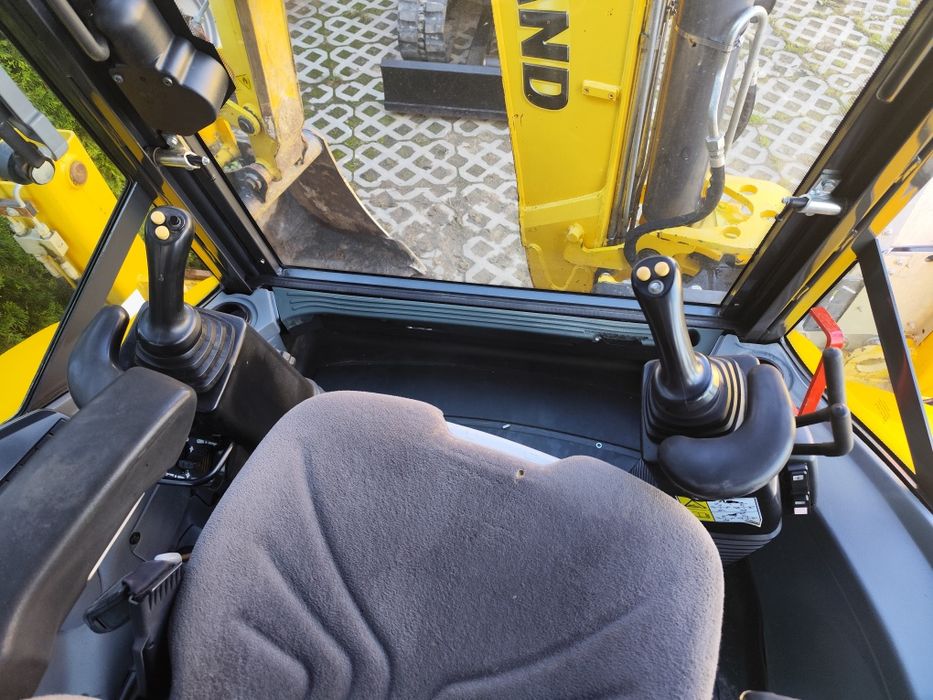 Koparko ładowarka new Holland cat jcb JOJSTIKI