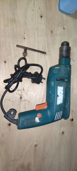 Berbequim Black & Decker de impacto