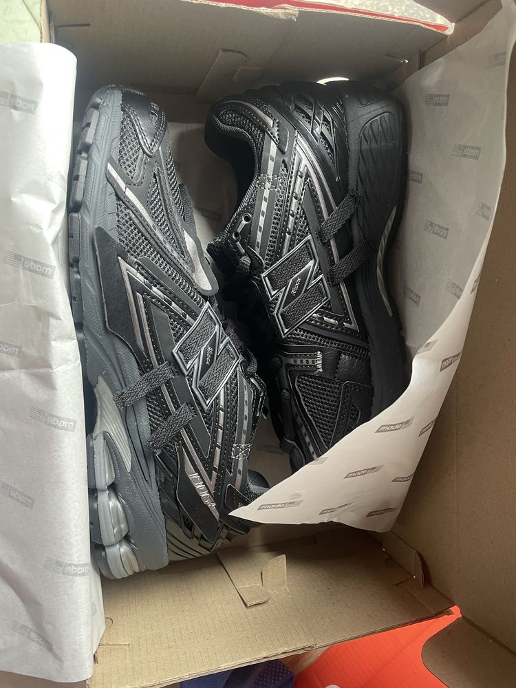 New balance 1906AF black 41-45p.