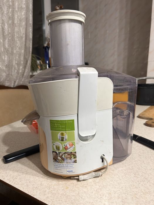 Соковитискач philips HR 1851