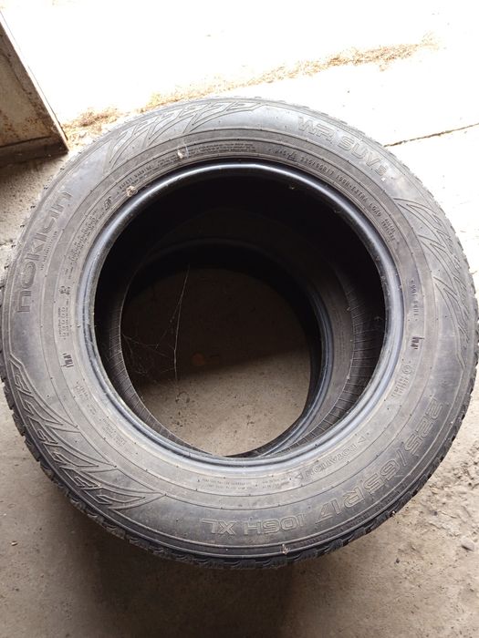 Продам пару nokian без латок