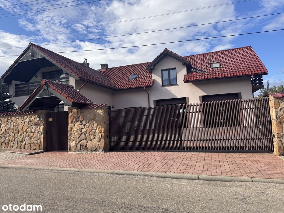 Wyjątkowa nieruchomość z częścią usługową