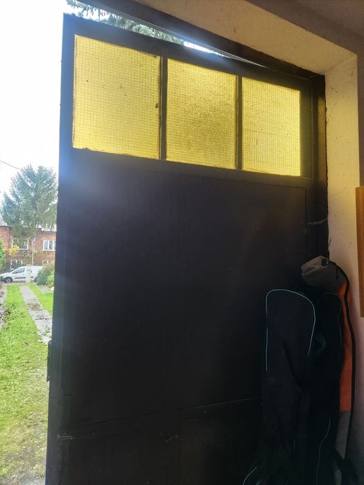 Brama garażowa Solidna Metalowo- Drewniana