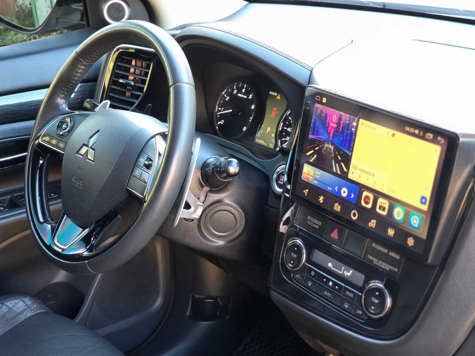 Продам свой Mitsubishi Outlander 2.4л ( ОФИЦИАЛ,  МАКС. КОМПЛЕКТАЦИЯ )