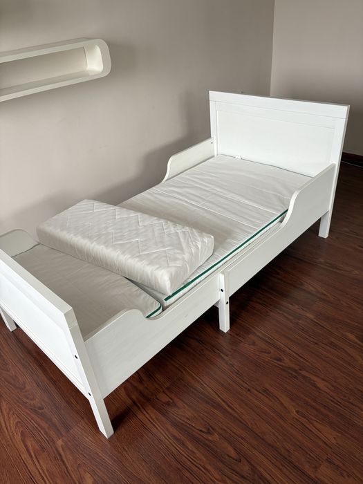 Łóżko Sundvik z materacem