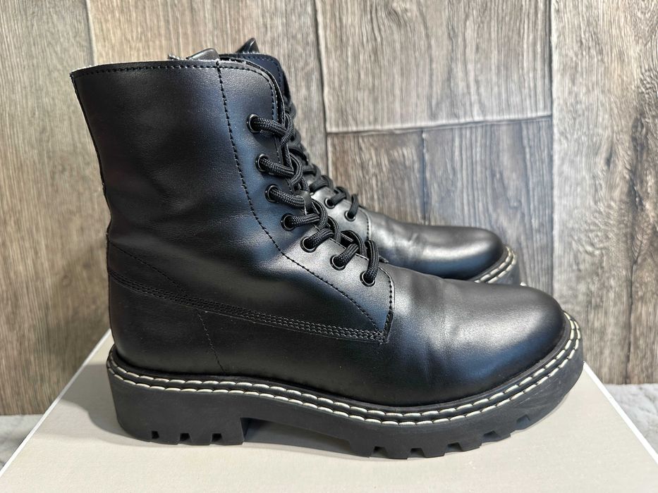 Buty damskie czarne botki kozaki Tamaris 38