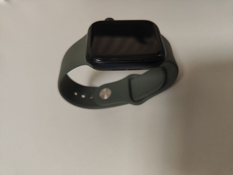 Apple Watch SE 2 44mm