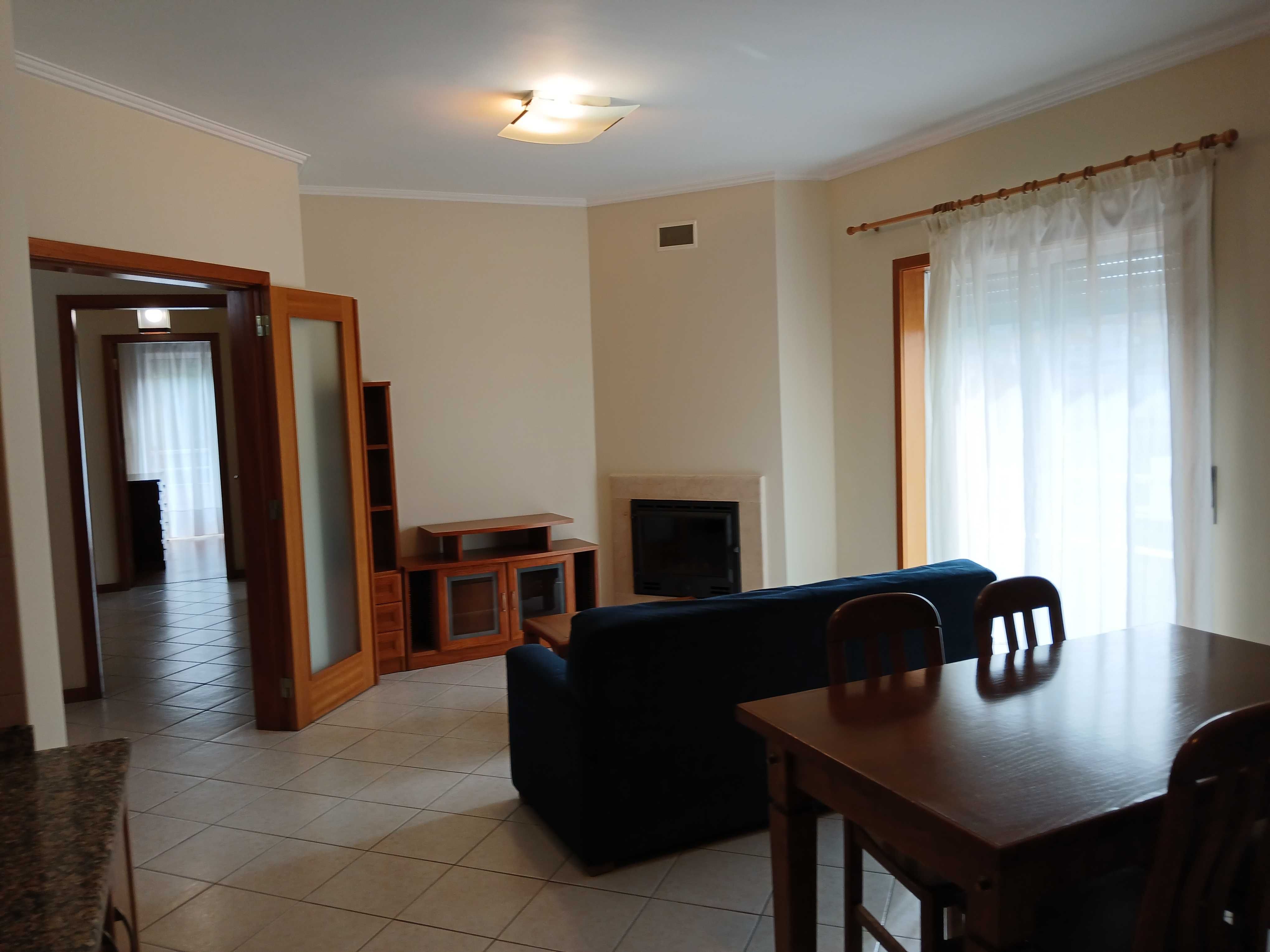 Apartamento T2- Oliveira de Azeméis