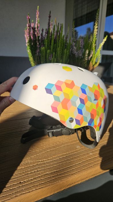 Kask rowerowy lub na łyżworolki Sun baby