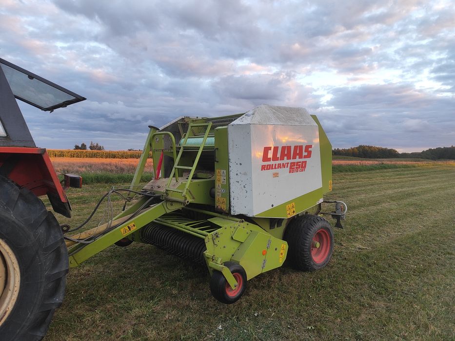 Prasa Claas Rollant 250 roto cut