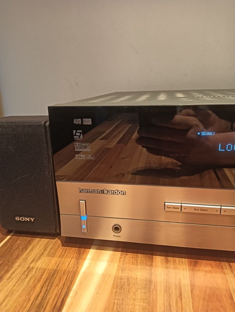 Wzmacniacz amplituner Harman Kardon AVR 135 6.1 DTS Dolby Digital