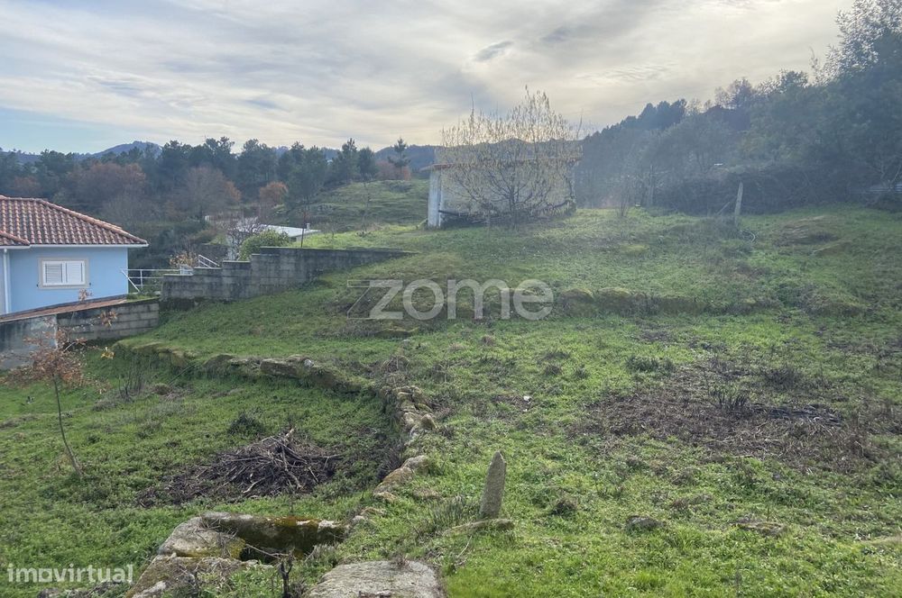 Terreno em Mondrões, Vila Real