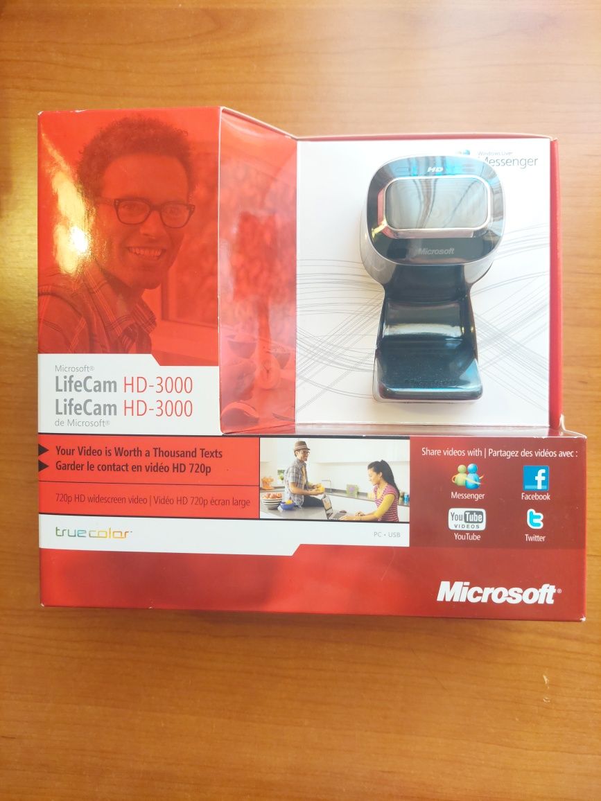Life cam HD 3000 nova e selada da Microsoft.