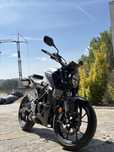 Honda CB125R – 2024 – 127 km – Como Nova