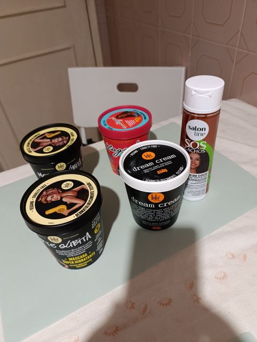 Grelhador, espremedor de laranja e outros