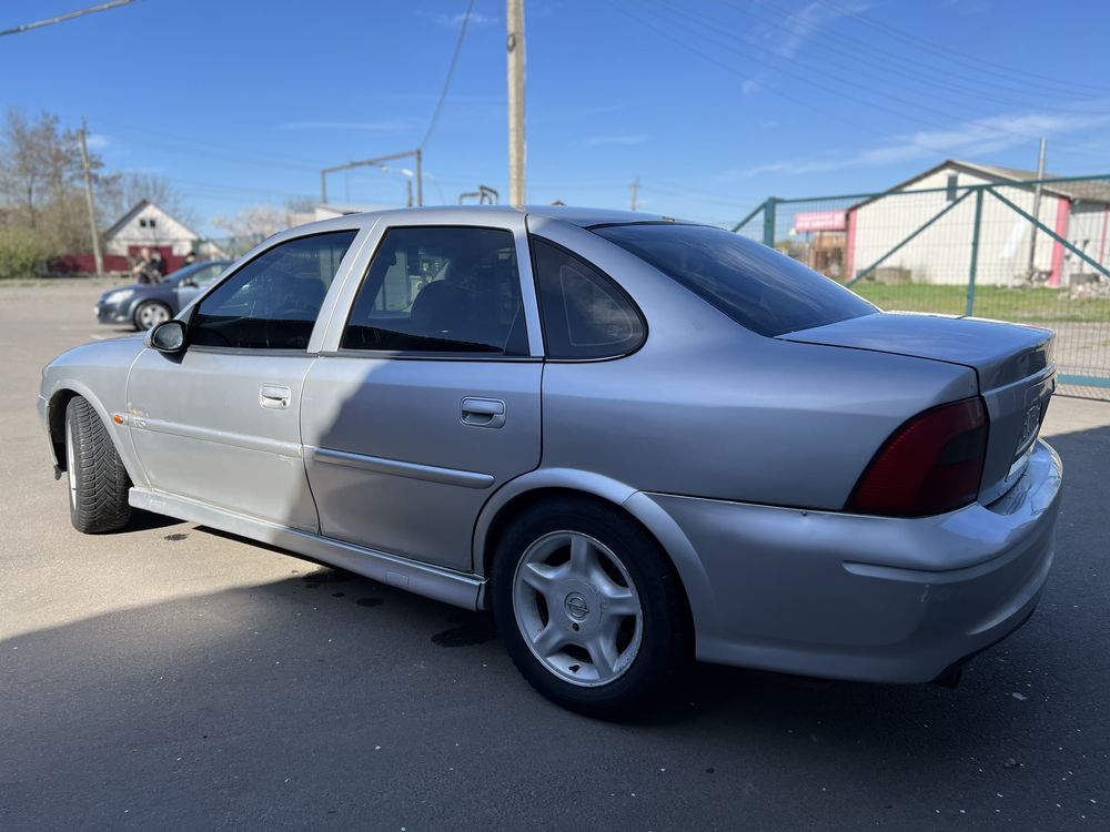 Opel Vectra 1.8 eco tech