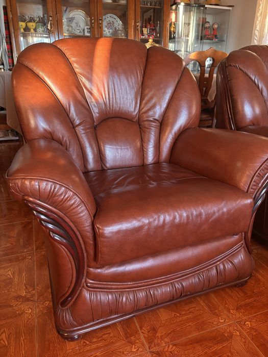 Conjunto de Sofás + Mesa Centro + Tapete