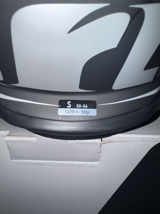 Airoh strycker black mate