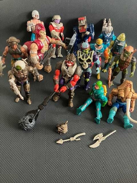 Kolekcja He-man '90 figurki, statek ETERNIA