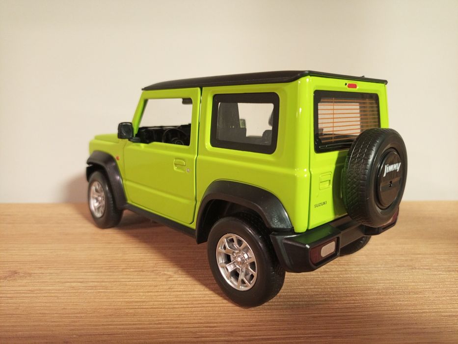 Model 1:18 Suzuki Jimny Nowy