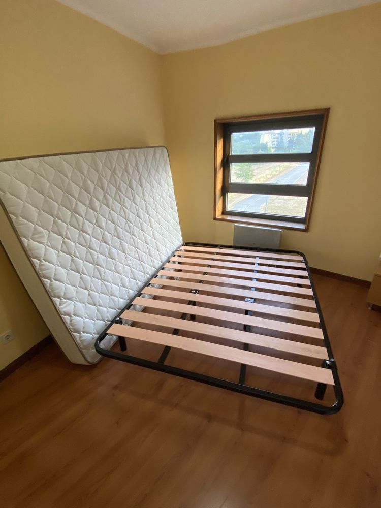 Cama ( colchao + suporte)