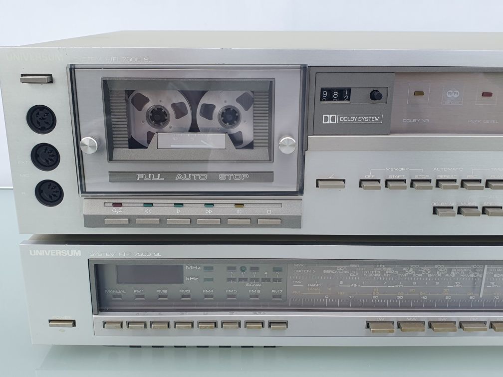 Magnetofon kasetowy Universum seria 7500 plus tuner