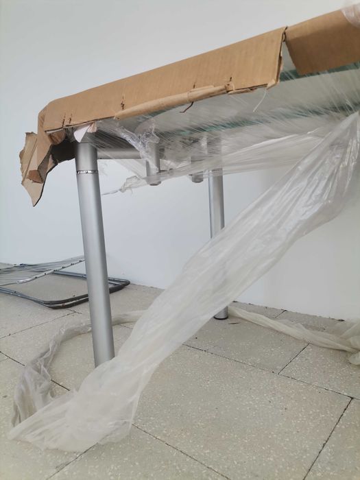 Mesa de jantar extensível vidro fosco