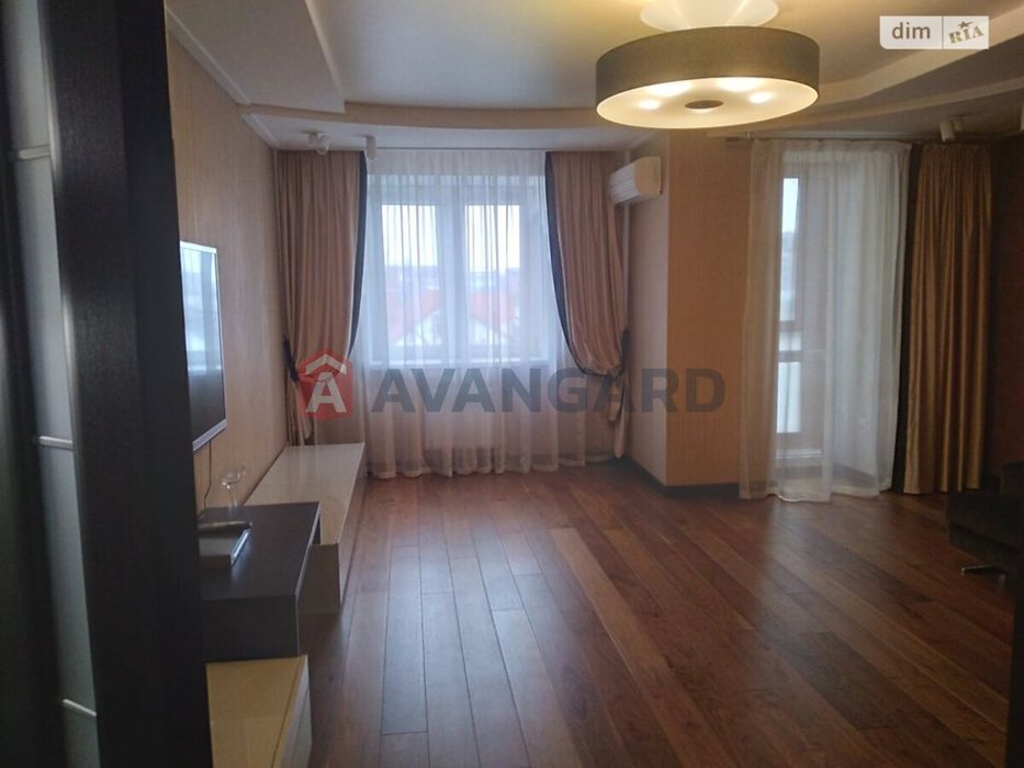 Сучасна двокімнатна квартира в самому серці міста район міськвиконкому