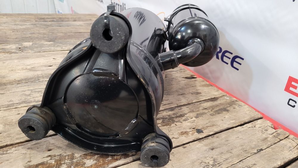 Компрессор від 24-го кондиціонера.