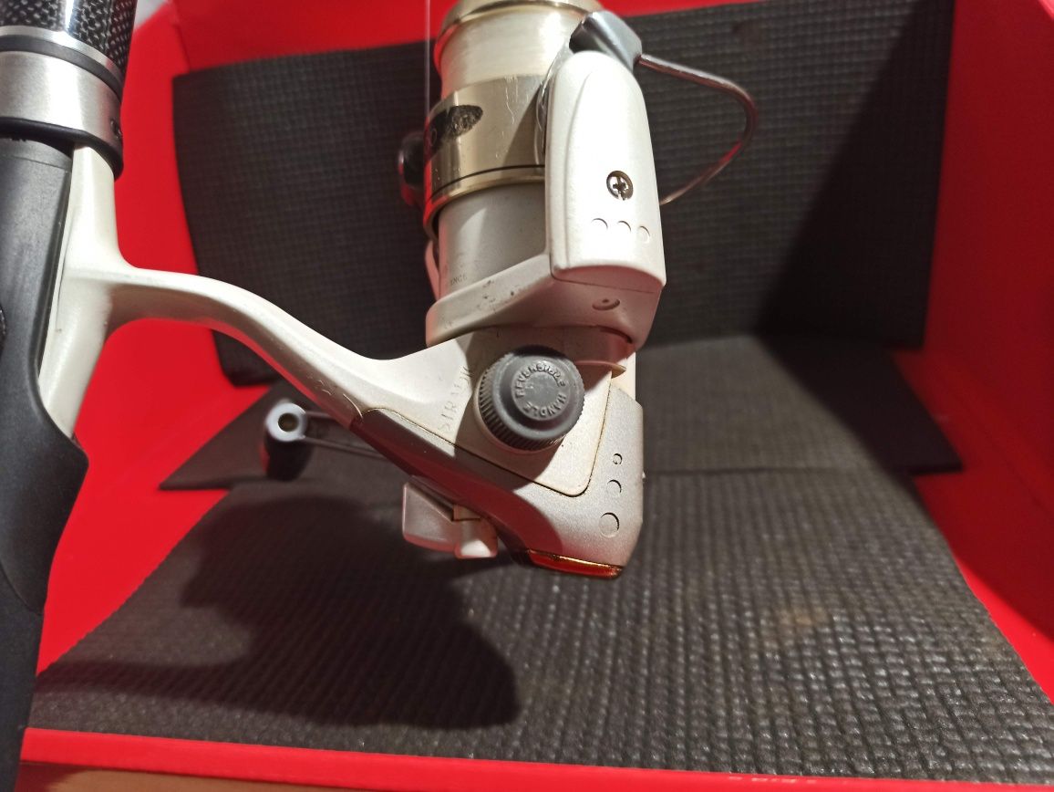 Vendo Carrete SHIMANO STRADIC 1000