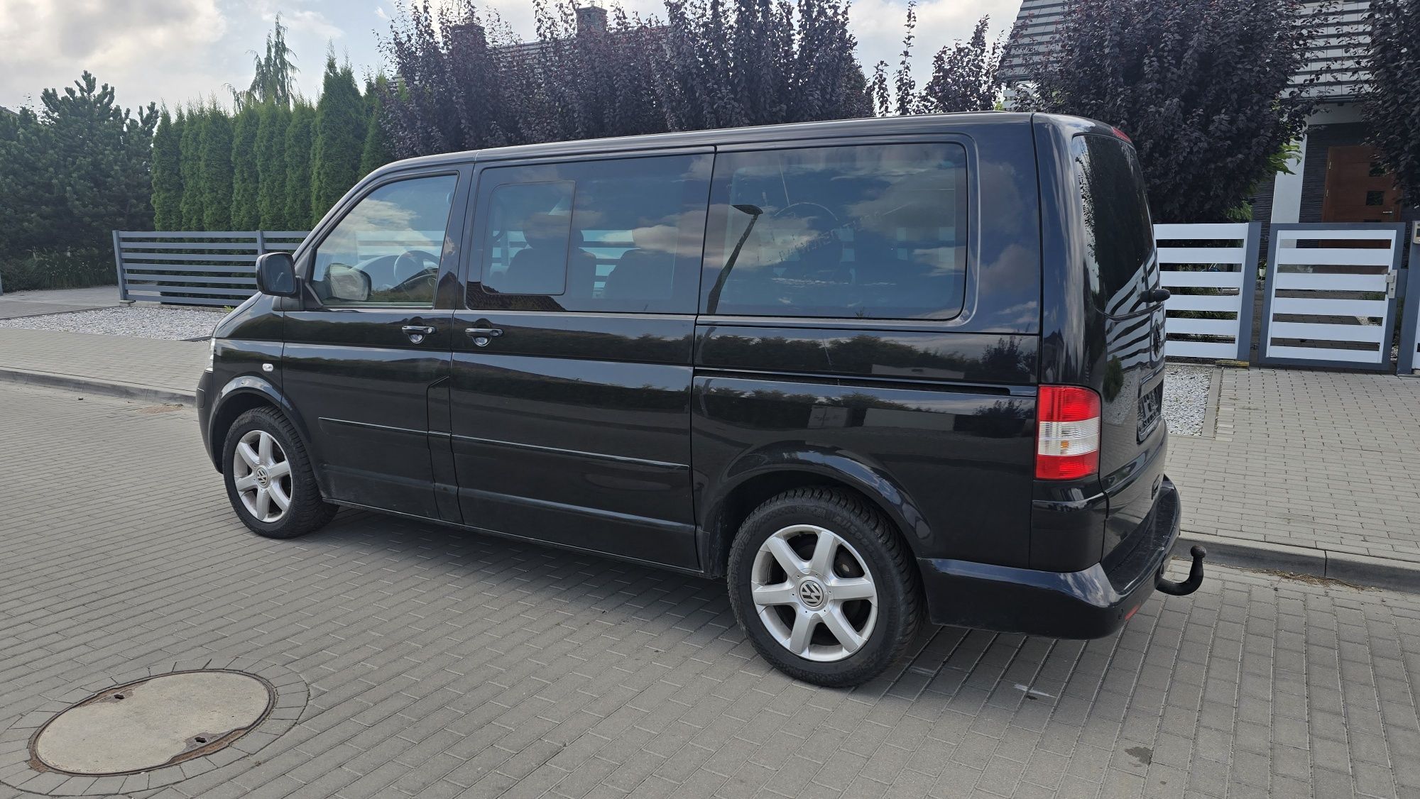 Multivan 2.5 TDI 174KM niski przebieg uszkodzony silnik