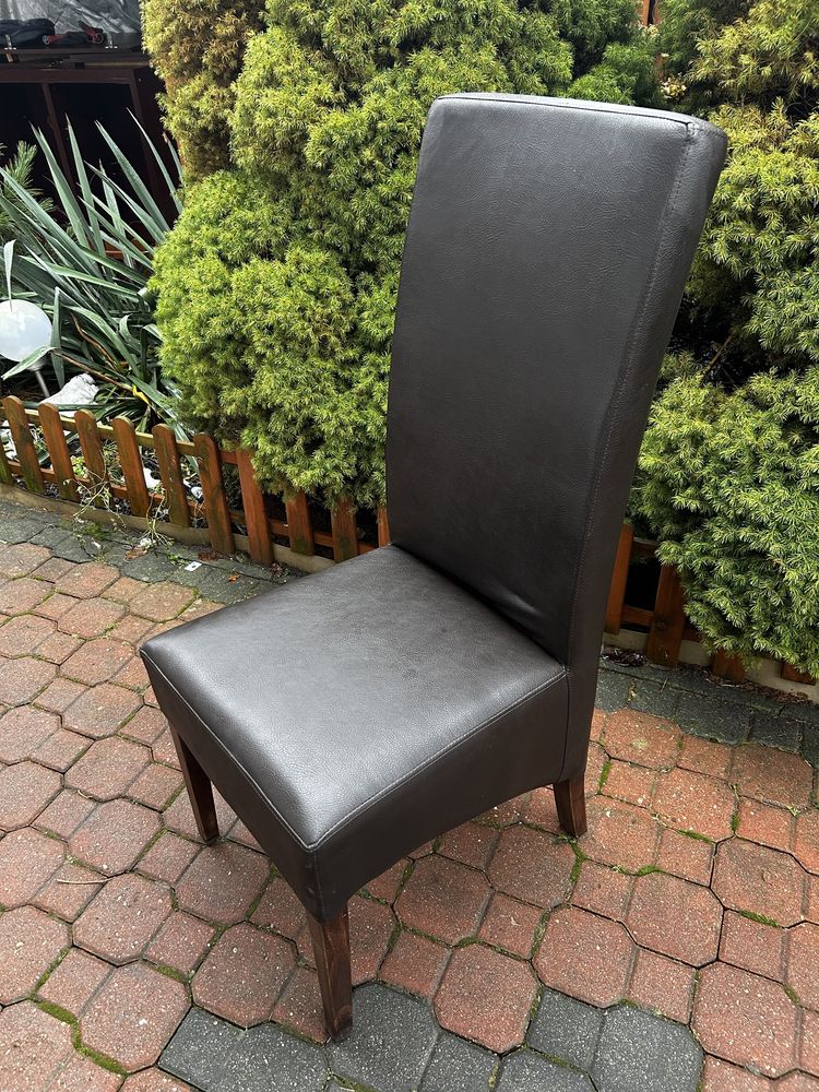 Krzeslo / Krzesla skorzane czarne 32szt