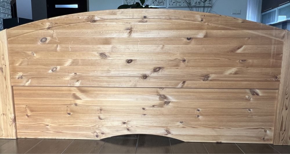 Łóżko drewniane 180x200 z szufladami ze stelażem zdrowotnym