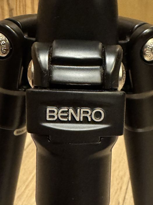 Statyw Benro A269M8 z głowicą B-1