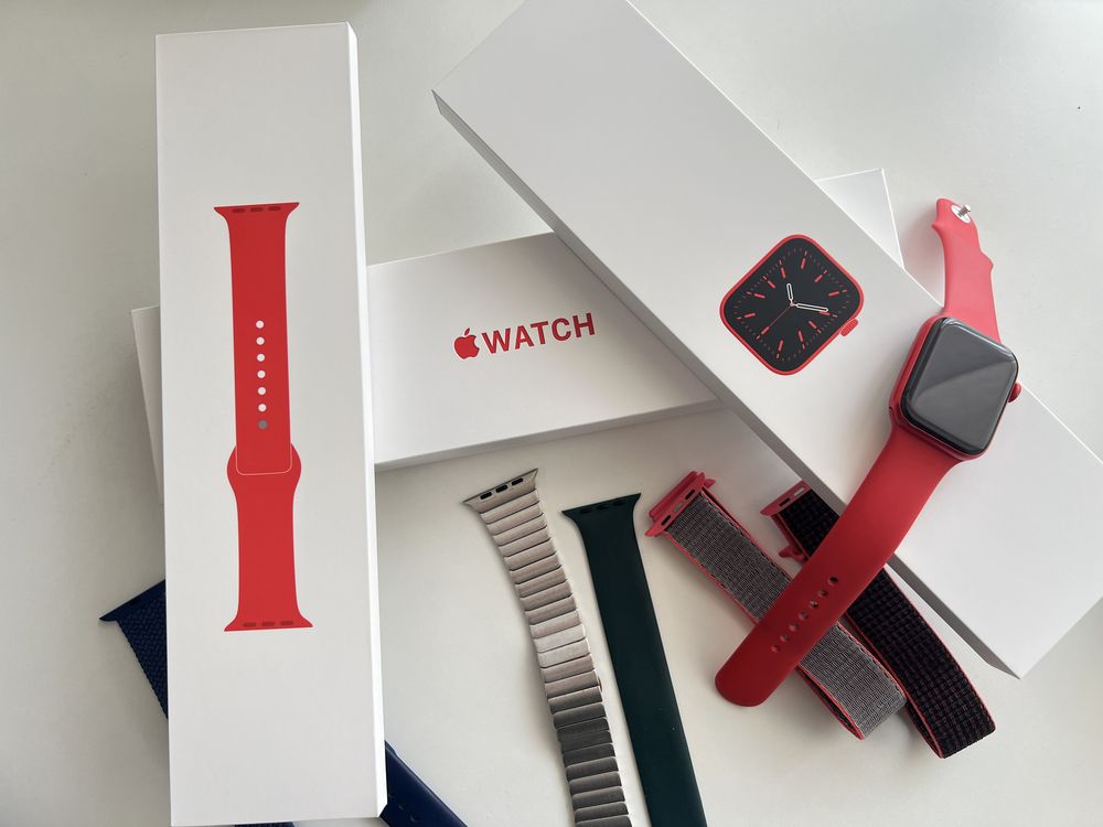 Vendo apple watch Serie 6 44mm RED version