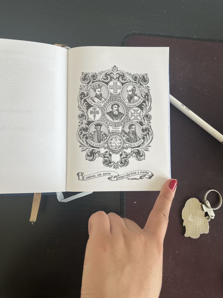 Livro Luisiadas de Luis de Camões