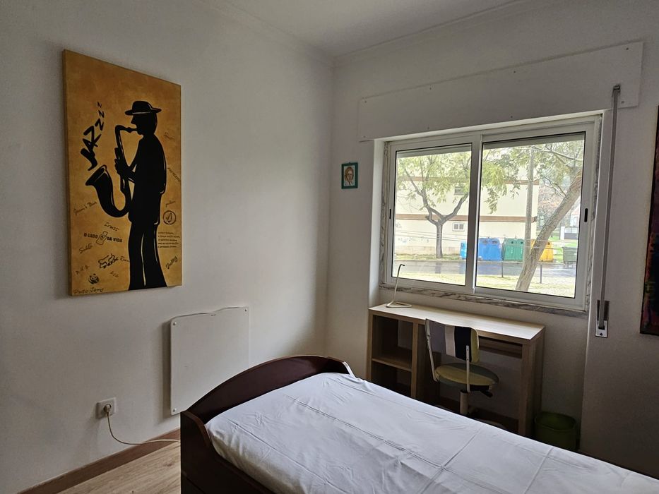 Quarto na Costa da Caparica