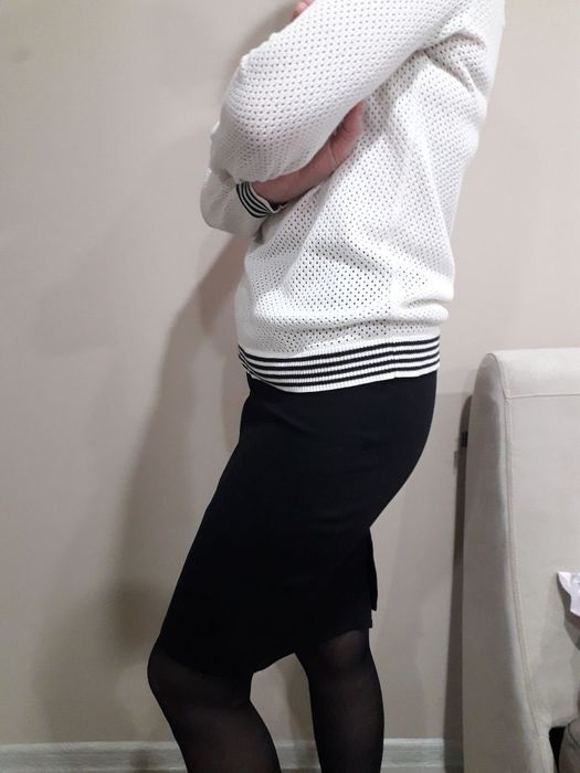 Продам спідницю-олівець