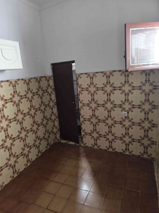 Vendo casa térrea em Beja