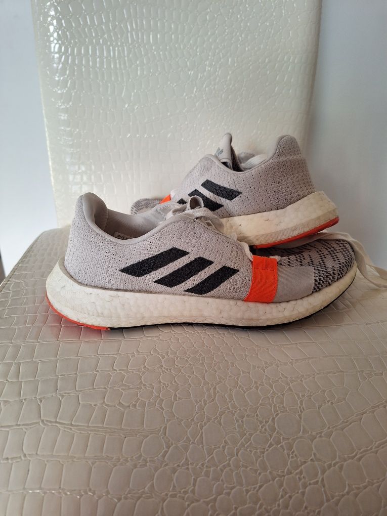 Adidas Senseboost Go roz 40.5