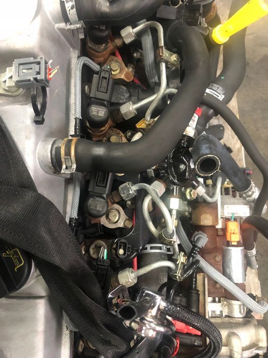 Silnik Komplet Ford Mk2 C-max 1.8 Tdci  QYBA KKDA KKDB KHBA QYWA
