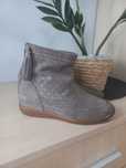 Isabel marant sneakersy buty zamszowe koturn botki skórzane 39 taupe