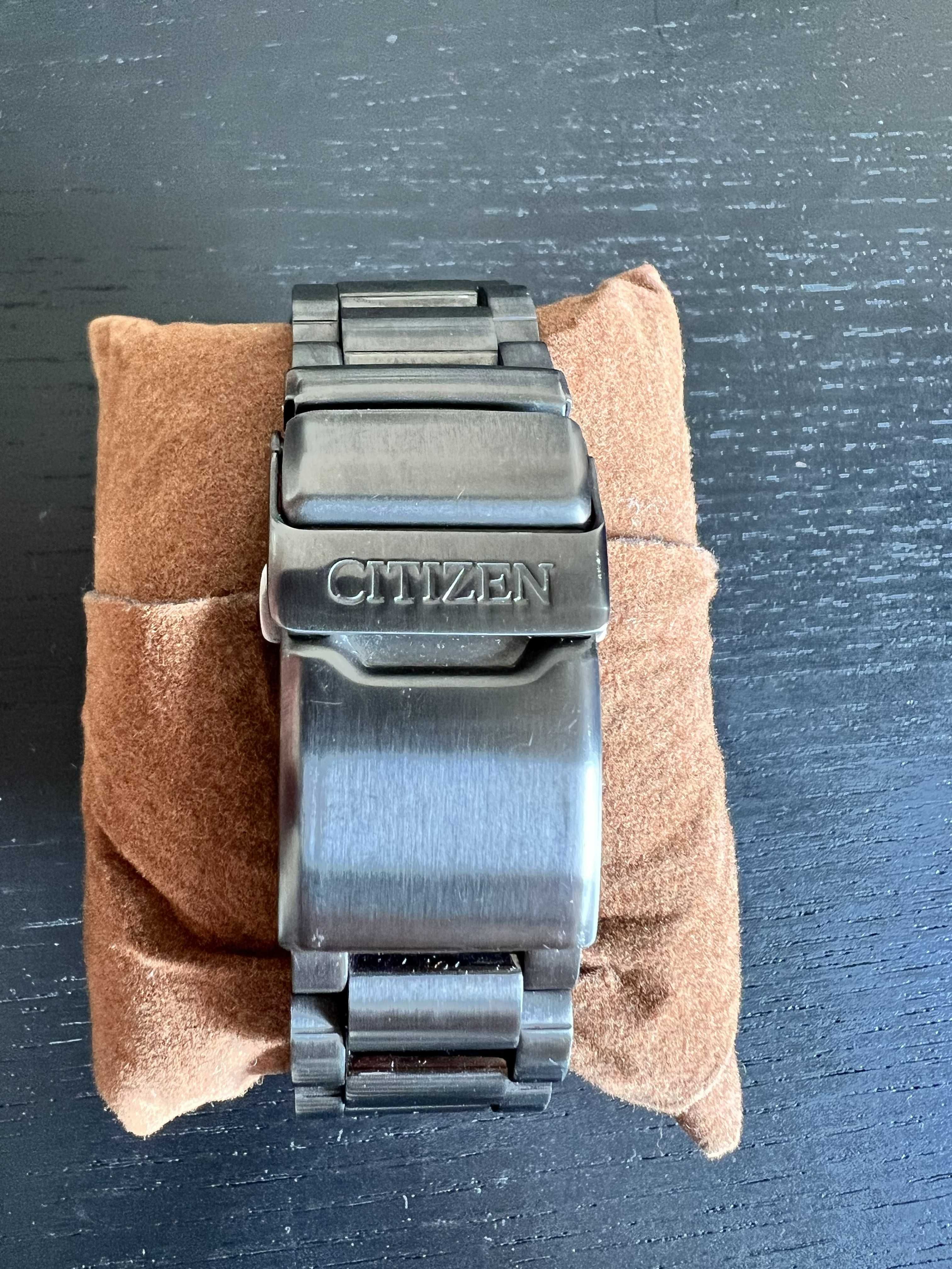 Relógio Citizen Crono Pilot Steel - CB5007-51H