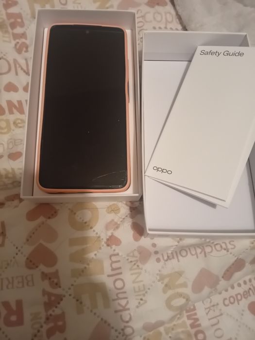 Oppo a 40 2 meces de uso