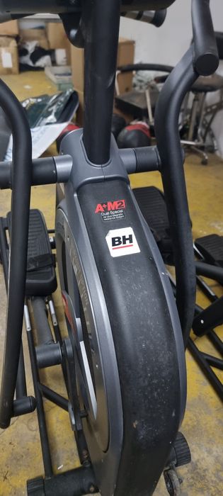 2 Elípticas BH CROSSHIIT