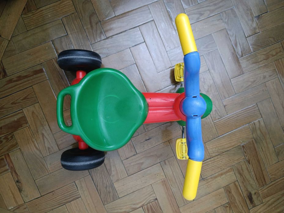 Triciclo criança